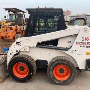 Xe xúc trượt Bobcat S16