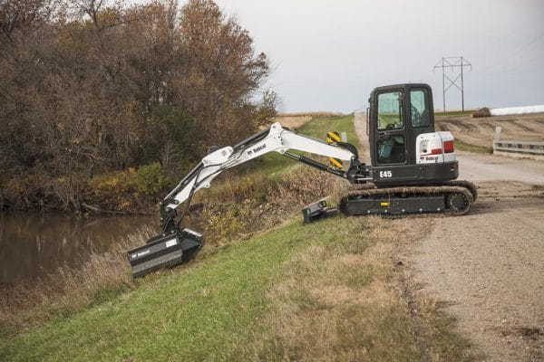 Xe xúc đào mini Bobcat E45