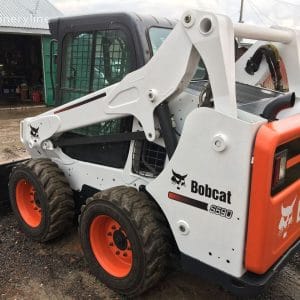 Xe xúc trượt Bobcat S590