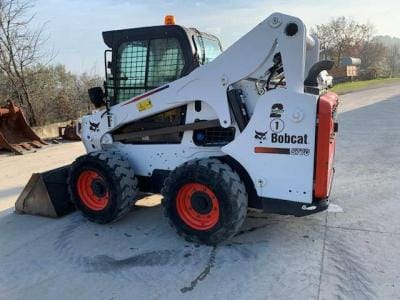 Xe xúc lật Bobcat S770