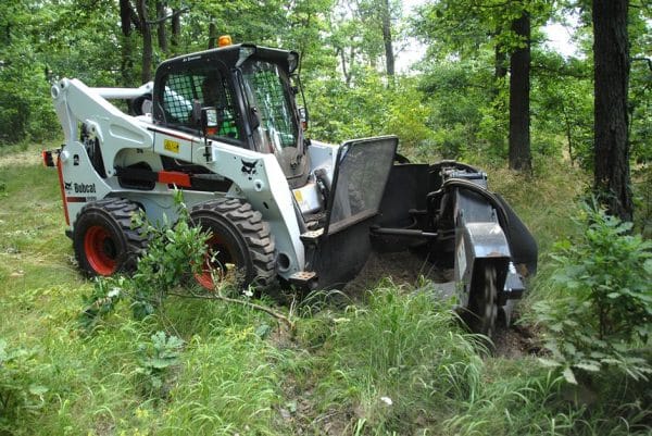 Xe xúc lật Bobcat S850