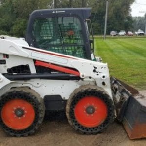 xe xúc lật Bobcat S630