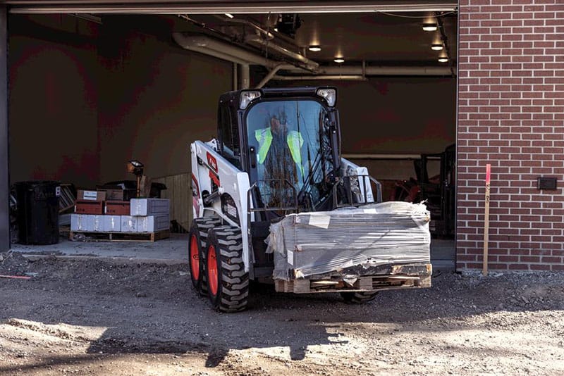 Tổng quan về máy xúc trượt Bobcat S450