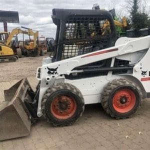 xe xúc trượt Bobcat S510