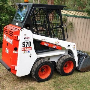 Xe xúc trượt Bobcat S70