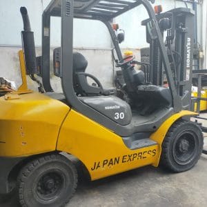 xe nâng hàng Komatsu 3 tấn