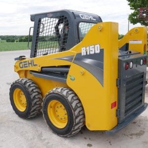 Xe xúc lật Skid Loader GEHL R150