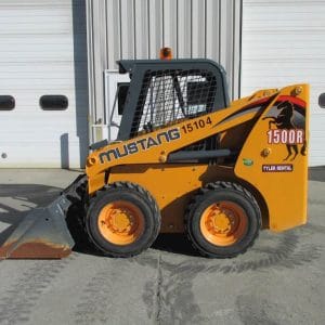 xe xúc lật Skid Loader Mustang 1500R