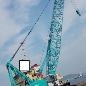 Xe cẩu bánh xích Kobelco 100 tấn