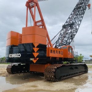 Xe cẩu Kobelco 200 tấn