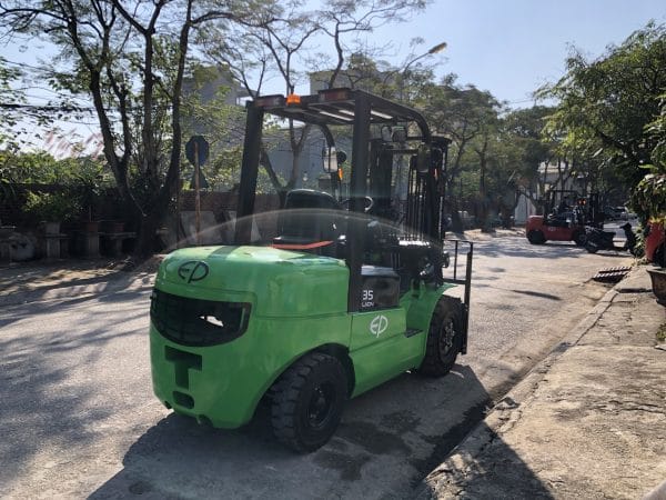 Xe nâng điện 3.5 tấn cao cấp