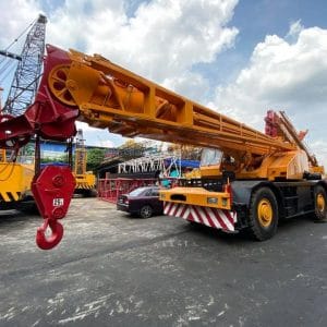 Tổng quan về xe cẩu Kobelco 45 tấn