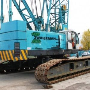 Xe cẩu bánh xích Kobelco 100 tấn