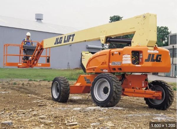 Xe nâng người chân nhện JLG 13M