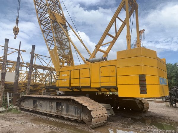 Cho thuê xe cẩu bánh xích Kobelco 150 tấn