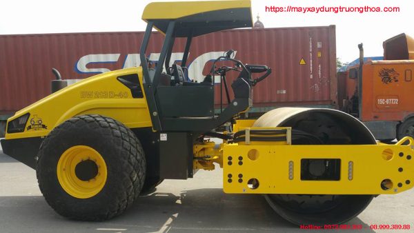 Xe Lu Rung BOMAG BW 213D-40