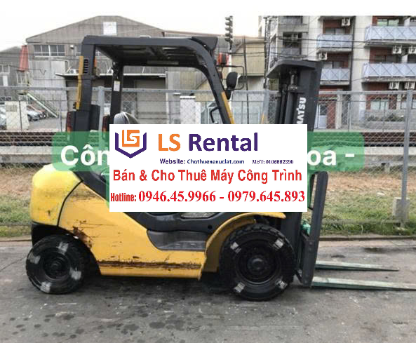 chuyên cung cấp xe nâng hàng Komatsu FD20T-17 rẻ