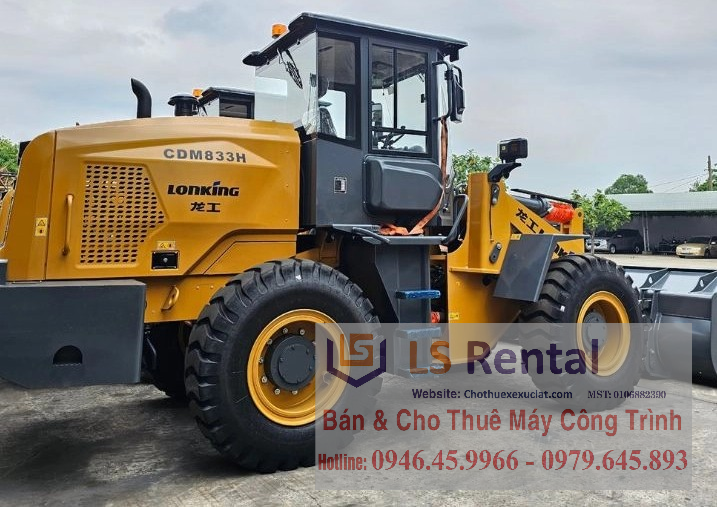 Nên thuê xe xúc lật Lonking CDM835 cho công trình