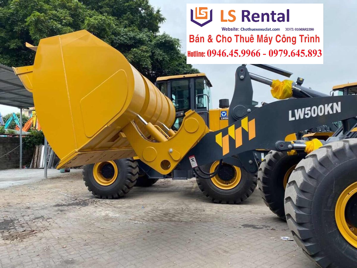 Bãi hẹp, cua gắt mà dùng xe nguyên khối thì chỉ có húc tường! Đổi sang xe 2 thân